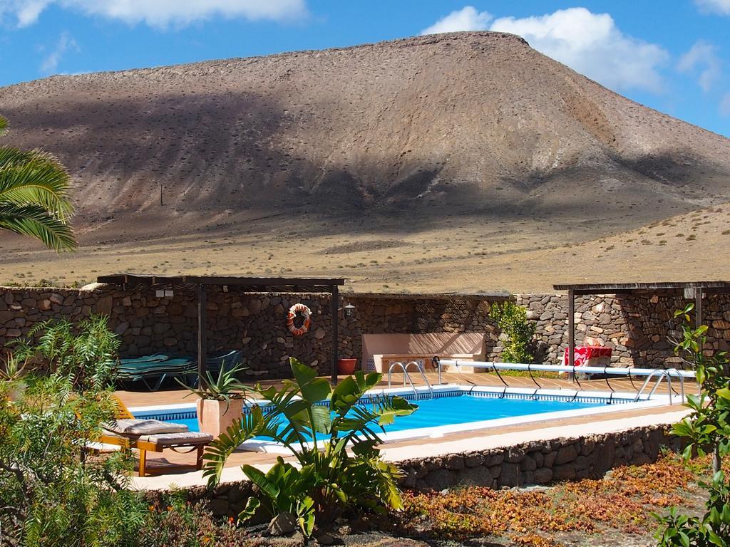 La Casa Caldera Guest House Femes Exterior photo