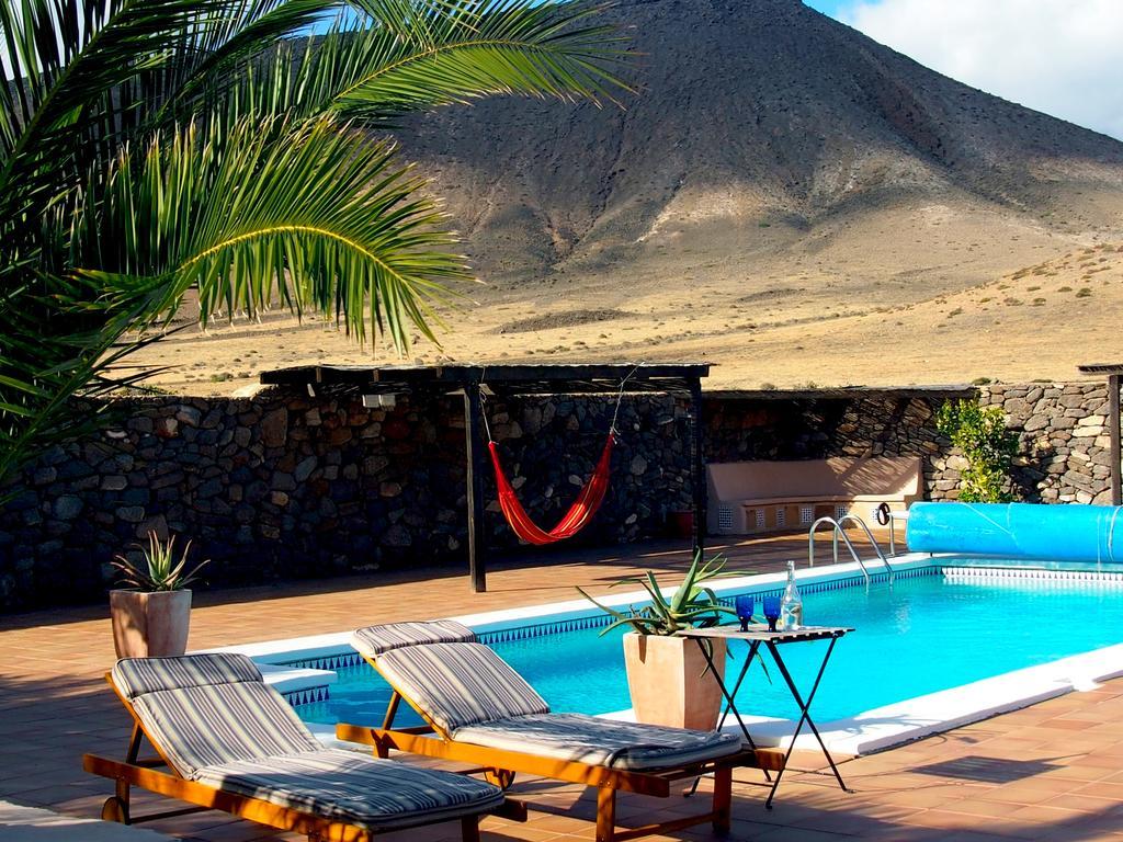 La Casa Caldera Guest House Femes Exterior photo