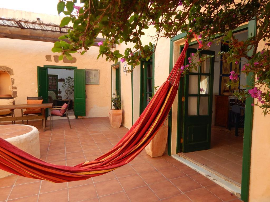 La Casa Caldera Guest House Femes Exterior photo