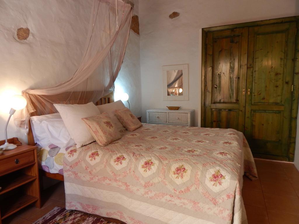 La Casa Caldera Guest House Femes Exterior photo