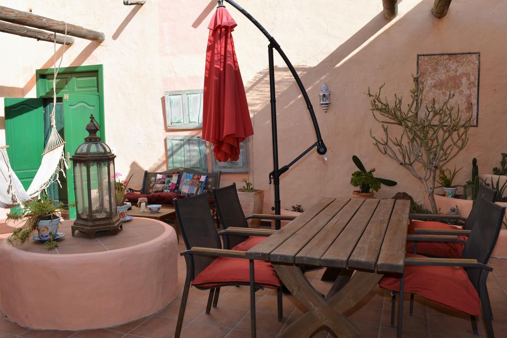 La Casa Caldera Guest House Femes Exterior photo