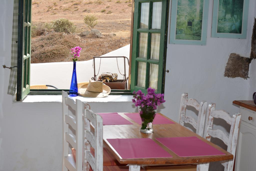 La Casa Caldera Guest House Femes Exterior photo