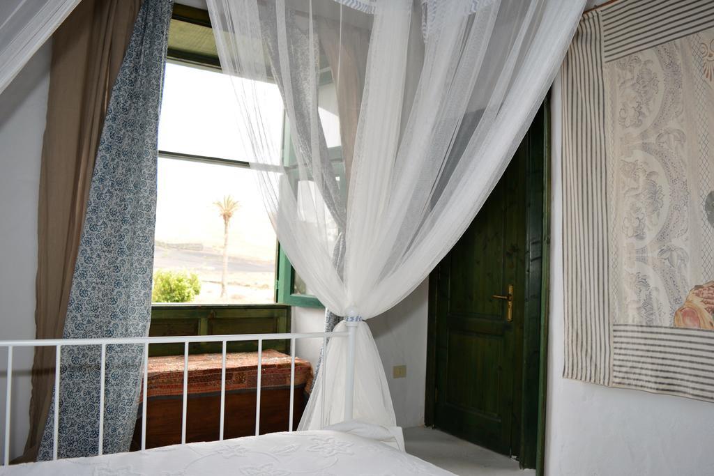 La Casa Caldera Guest House Femes Exterior photo