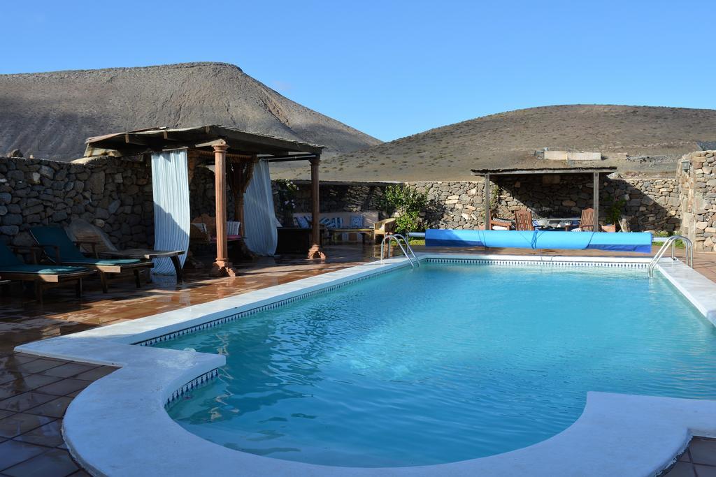 La Casa Caldera Guest House Femes Exterior photo
