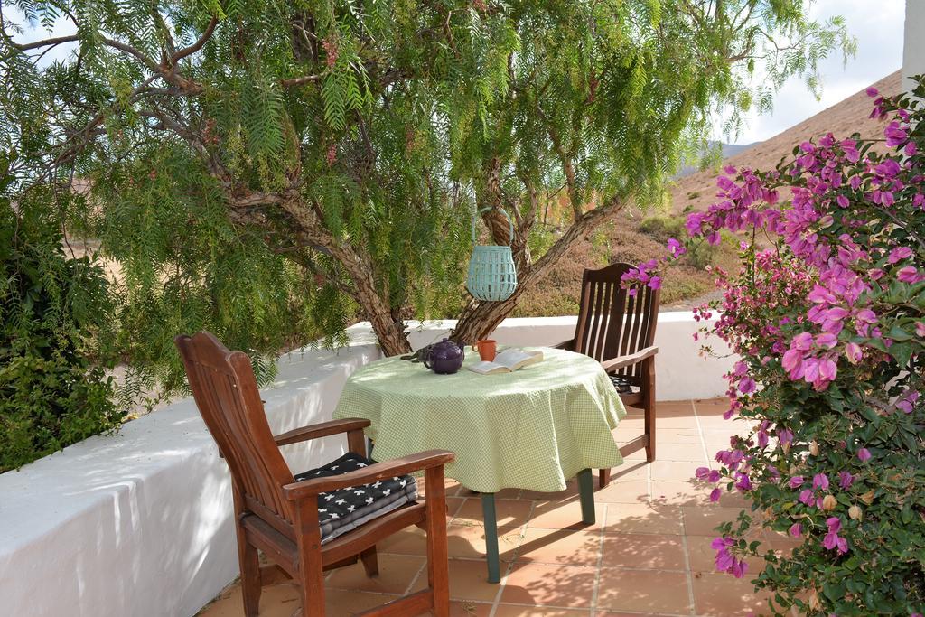 La Casa Caldera Guest House Femes Exterior photo