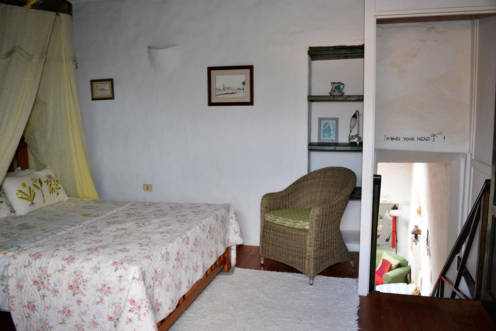 La Casa Caldera Guest House Femes Exterior photo