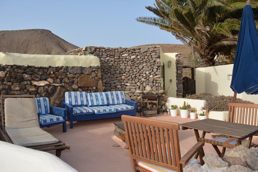 La Casa Caldera Guest House Femes Exterior photo